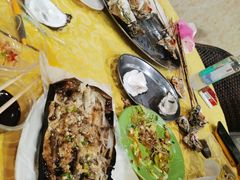 -蚝哥花姐湛江烤生蚝(美丽湾市场店)
