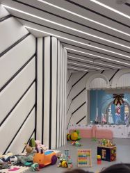 -奈尔宝·儿童乐园·亲子餐厅(华采天地店)