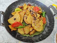 -天天向上素食餐厅(五台山店)