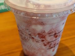 莓莓爆珠软雪星冰乐-星巴克臻选(北京富力家园店)