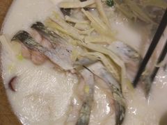 -云中鱼蒸汽石锅鱼(川沙百联店)