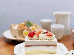白桃果冻芝士-素咫咖啡CLIFEROSE(新安店)