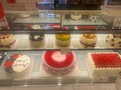 -花花卷卷·鲜食蛋糕(泉屋店)