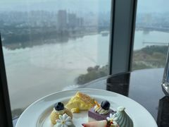 -三迪希尔顿酒店欢厨自助餐厅·高空闽江全景