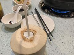 海南鲜椰青-烹然四季椰子鸡火锅(团结湖总店)