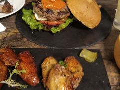 -HIGH FIVE哈福手工汉堡(桂林路店)