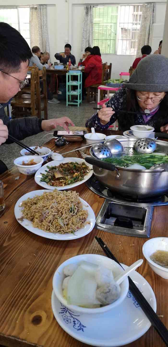 南岗鱼锅店-"部门聚会来到这里确实是个偶然(ー_ー)!"-大众点评移动版