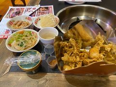 -沸炉重庆老火锅(军事博物馆店)