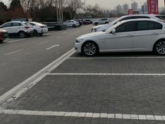 -居然之家·停车场