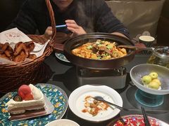 -鸽子侯·家宴·平价海鲜(市图书馆店)