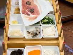 -香麒园·过桥米线·南湖雅宴