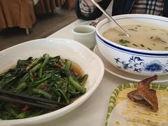 -五谷芳乳鸽王(海景店)