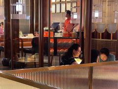 -阿瓦山寨·湘菜现炒·剁椒鱼头王(咸阳总店)