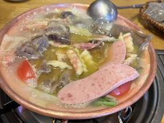 -阿婆情腊排骨火锅(金虹路店)