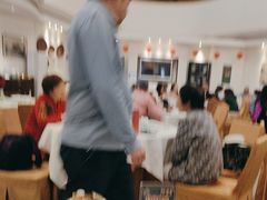 -五谷芳乳鸽王(海景店)