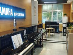 -海音琴行雅马哈钢琴·海伦·施特劳斯(金沙店)
