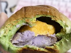 斑斓金沙芋泥-追光 Dream Bakery(汉街店)