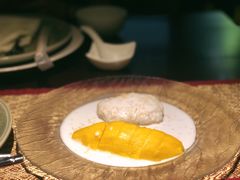 -Sala Thai Restaurant