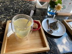 -时光吧·大堂吧·丽江和府洲际度假酒店
