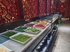 自助取餐区-七欣天香辣蟹火锅(无锡金太湖国际城店)