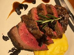 -JINNS锦时 steak&pizza(浸信会礼拜堂旧址店)