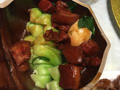 红烧肉-湖庭壹品鸭王·传统北京烤鸭·别墅私房菜·庭院宵夜(江宁店)