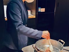 -左庭右院鲜牛肉火锅黑金店(陆家嘴中心店)