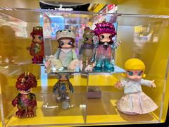 -泡泡玛特POPMART(上海环球港店)