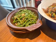 -有红鸡毛店·川菜(建设路店)