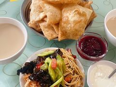 餐具摆设-努尔古丽奶茶