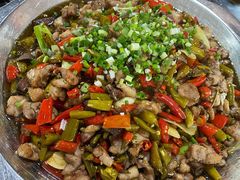 -廖哥泡椒兔(峨眉店)