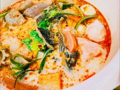 -刁四藤椒麻辣烫(武夷山路店)