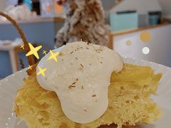 凤梨芝士蛋糕-猫里有甜