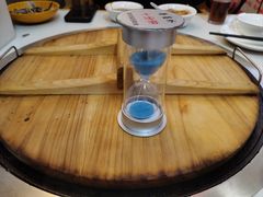-鲁员外地锅鸡地锅鱼(龙湖江东天街店)