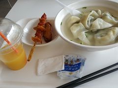 -浦东图书馆读者餐厅
