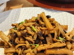 捞汁菌上菌-聚福宝合苑食府(南头镇店)