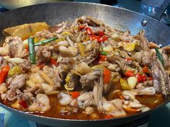 -昱龙大盆牛蛙馆(三兴街总店)