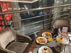 -乐咖啡西餐厅(太湖皇冠假日酒店)