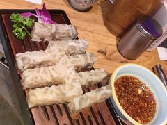 -山河屯铁锅炖·非遗东北菜(南山店)