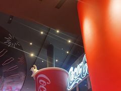 -东方明珠·可口可乐欢乐餐厅