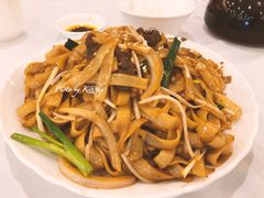 干炒牛肉河粉-广州酒家(花都店)