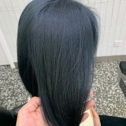 -川和潮人