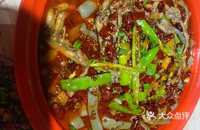 Stir-fried Duck Feet Noodles