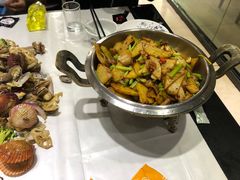 -小柒家第一锹东北菜(城关店)