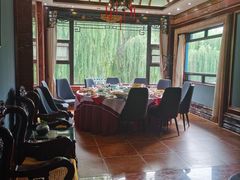 -鹊华居·地道鲁菜·海鲜·融合味(大明湖店)