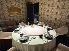 -黛遇·黛瓦宴花园餐厅