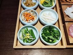 -银米·云南传统过桥米线(双廊黑金冠店)