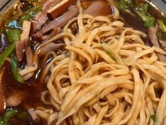 -镇南锅盖面馆(解放路店)