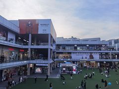 -首创奥特莱斯(北京店)
