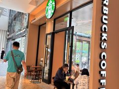 -星巴克(上海长宁来福士1F店)